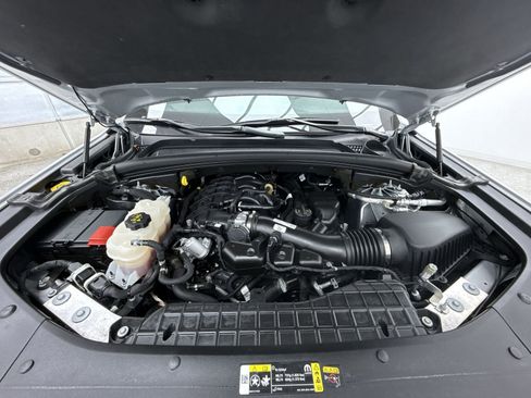 Used 2024 Jeep Grand Cherokee Laredo X w/ Trailer Tow Package image 37