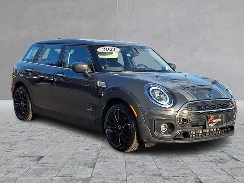 Used 2021 MINI Cooper Clubman S w/ Storage Package AWD/4WD image 2