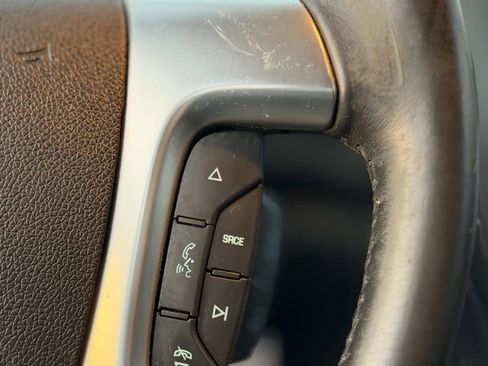 Used 2017 Chevrolet Traverse Premier image 29