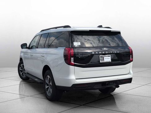 New 2027 Ford Expedition Active RWD image 13