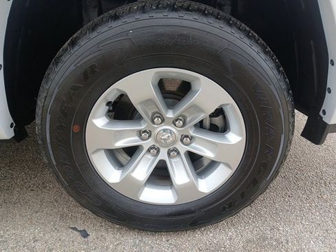 Used 2022 RAM 1500 Laramie image 63