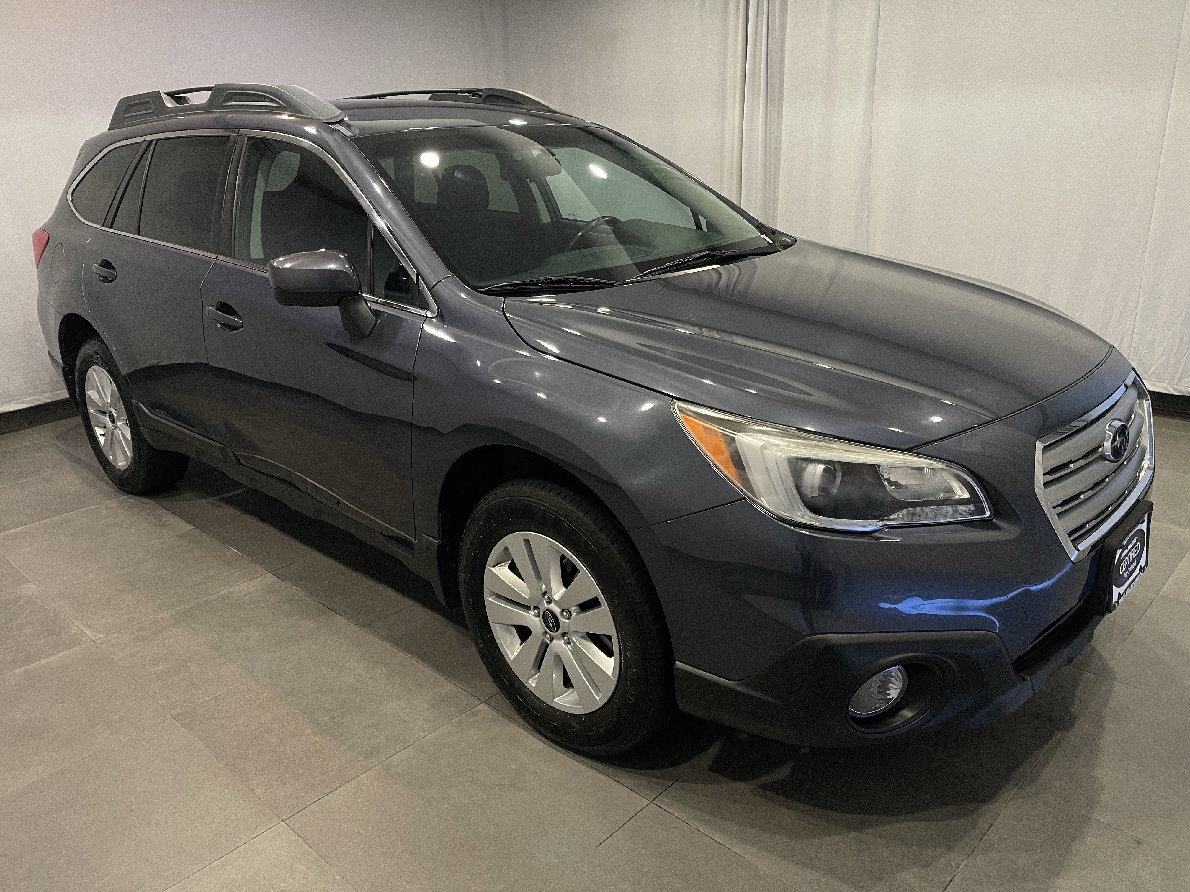 Used 2017 Subaru Outback 2.5i Premium AWD/4WD image 3