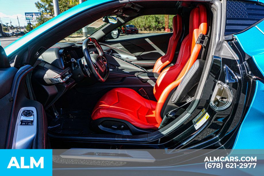 Used 2021 Chevrolet Corvette Stingray Coupe w/ Engine Appearance Package RWD image 24