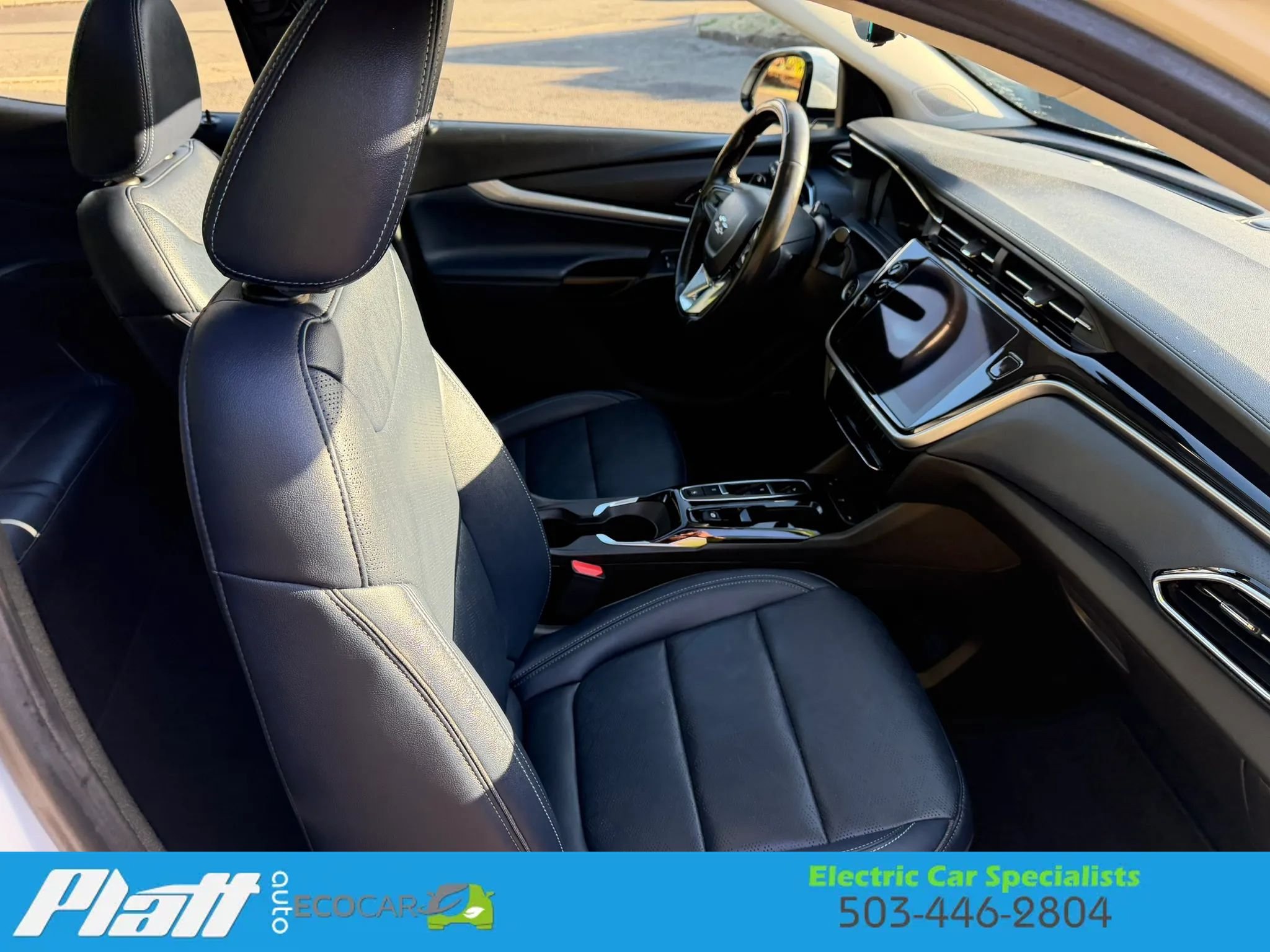 Used 2022 Chevrolet Bolt EUV Premier w/ Sun & Sound Package FWD image 44