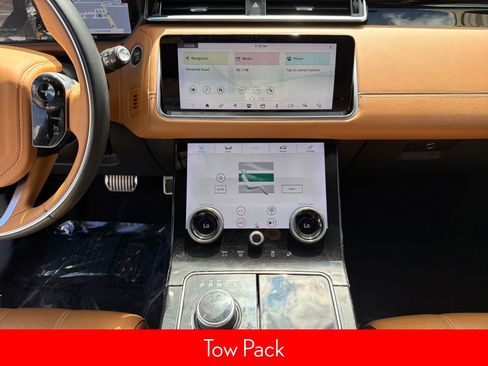 Used 2019 Land Rover Range Rover Velar R-Dynamic SE image 17
