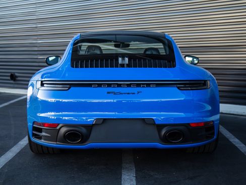 Certified 2024 Porsche 911 Carrera T RWD image 6
