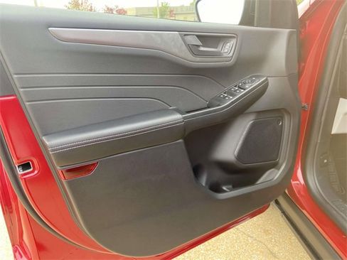 New 2026 Ford Escape Active image 12