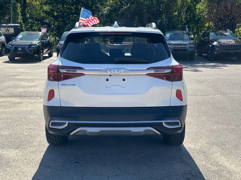 Used 2022 Kia Seltos Nightfall Edition image 11