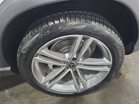 Certified 2022 Mercedes-Benz GLE 350 image 36