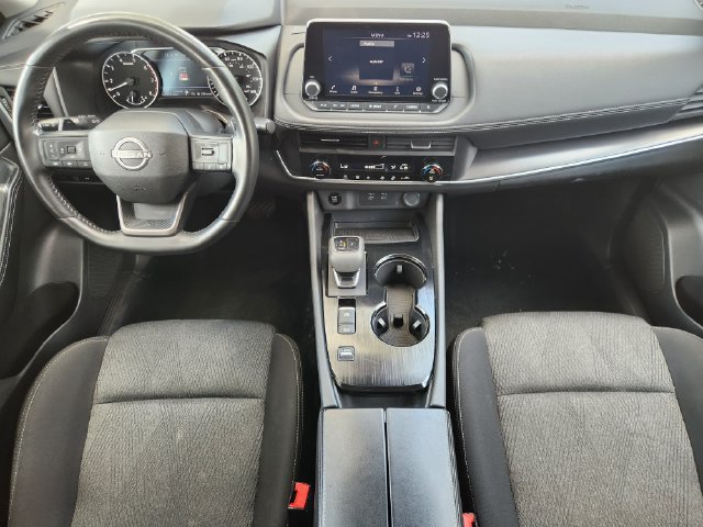Used 2025 Nissan Rogue SV FWD image 23