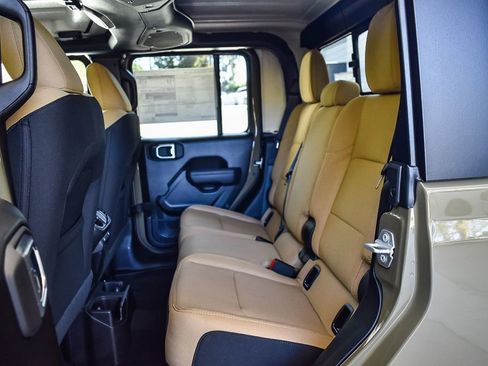 New 2026 Jeep Gladiator Willys image 17