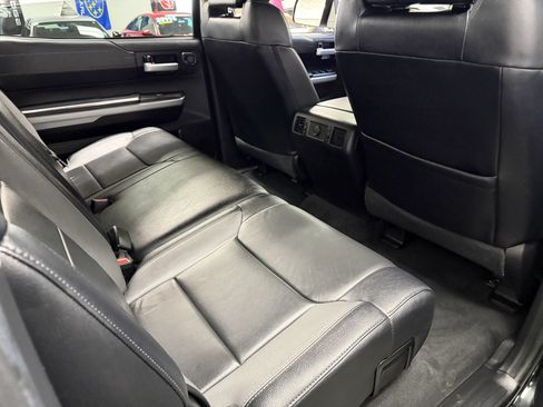 Used 2020 Toyota Tundra Limited w/ Limited Premium Package AWD/4WD image 24