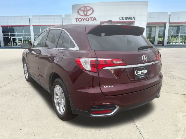 Used 2018 Acura RDX w/ Tech & AcuraWatch Plus Pack AWD/4WD image 3