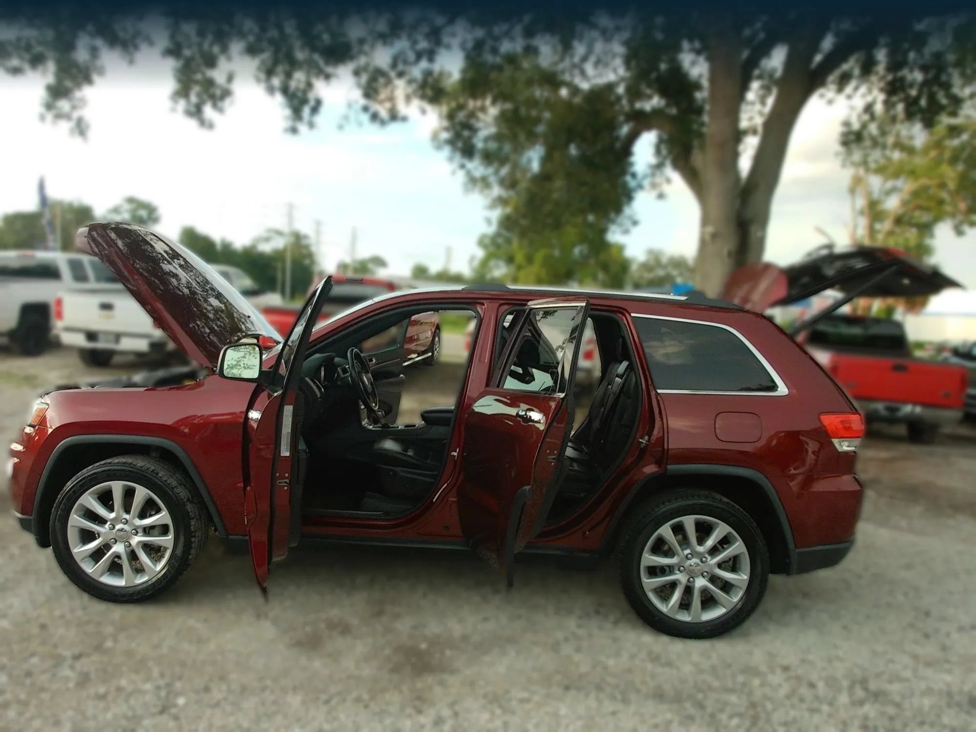Used 2017 Jeep Grand Cherokee Limited RWD image 10