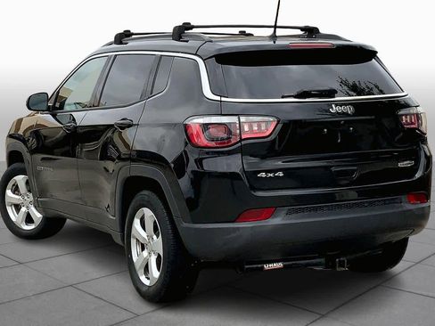 Used 2017 Jeep Compass Latitude image 11