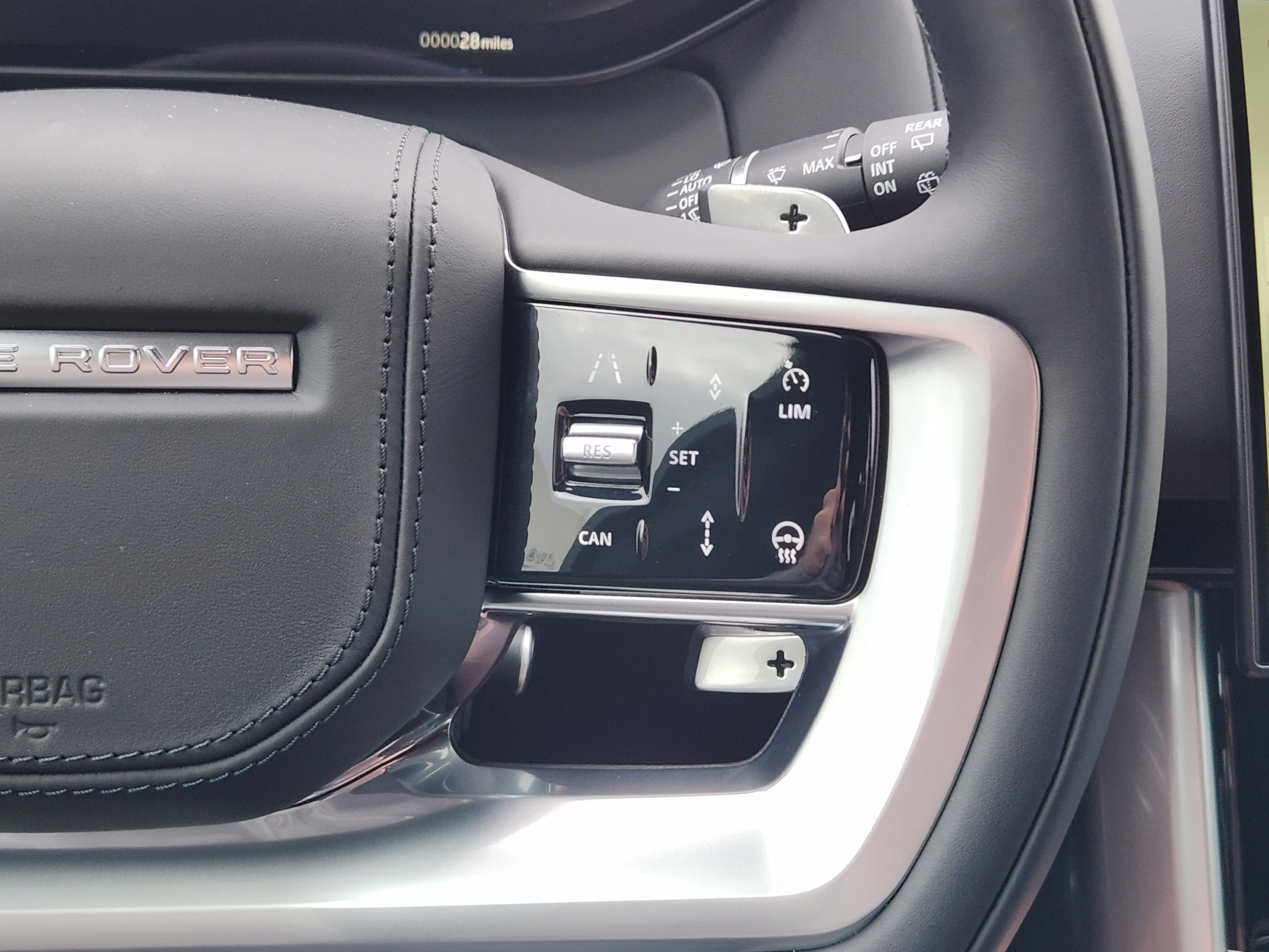 New 2026 Land Rover Range Rover SE AWD/4WD image 22
