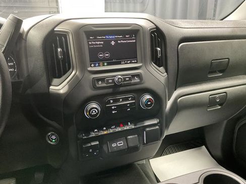 Used 2025 Chevrolet Silverado 1500 Custom w/ Turbomax Blackout Package AWD/4WD image 23