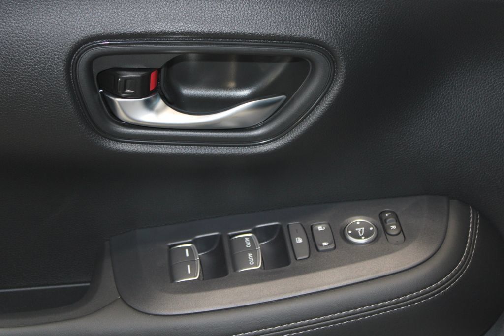 New 2027 Honda HR-V EX-L image 13
