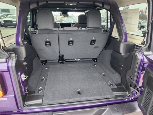 New 2026 Jeep Wrangler Unlimited Rubicon AWD/4WD image 7