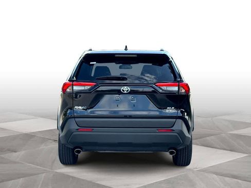 Used 2025 Toyota RAV4 XLE image 7