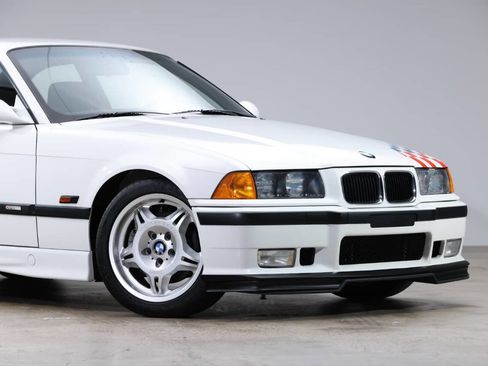 Used 1995 BMW M3 Coupe image 92