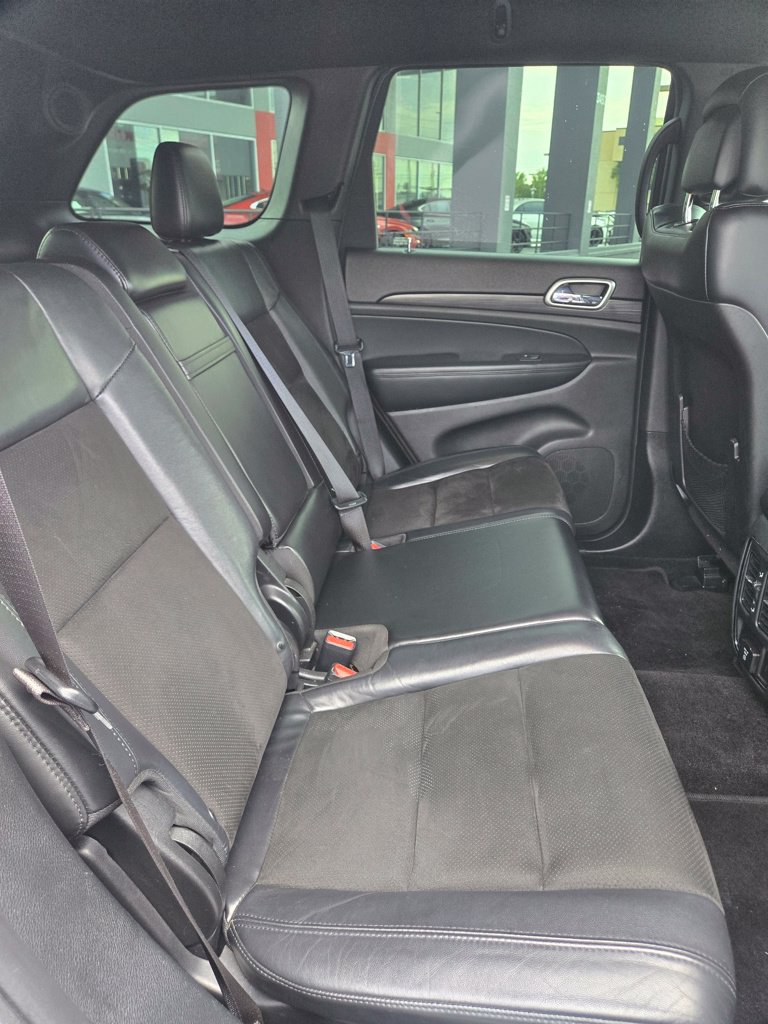 Used 2019 Jeep Grand Cherokee Altitude RWD image 41