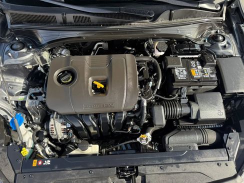 Used 2023 Kia Forte LXS image 25