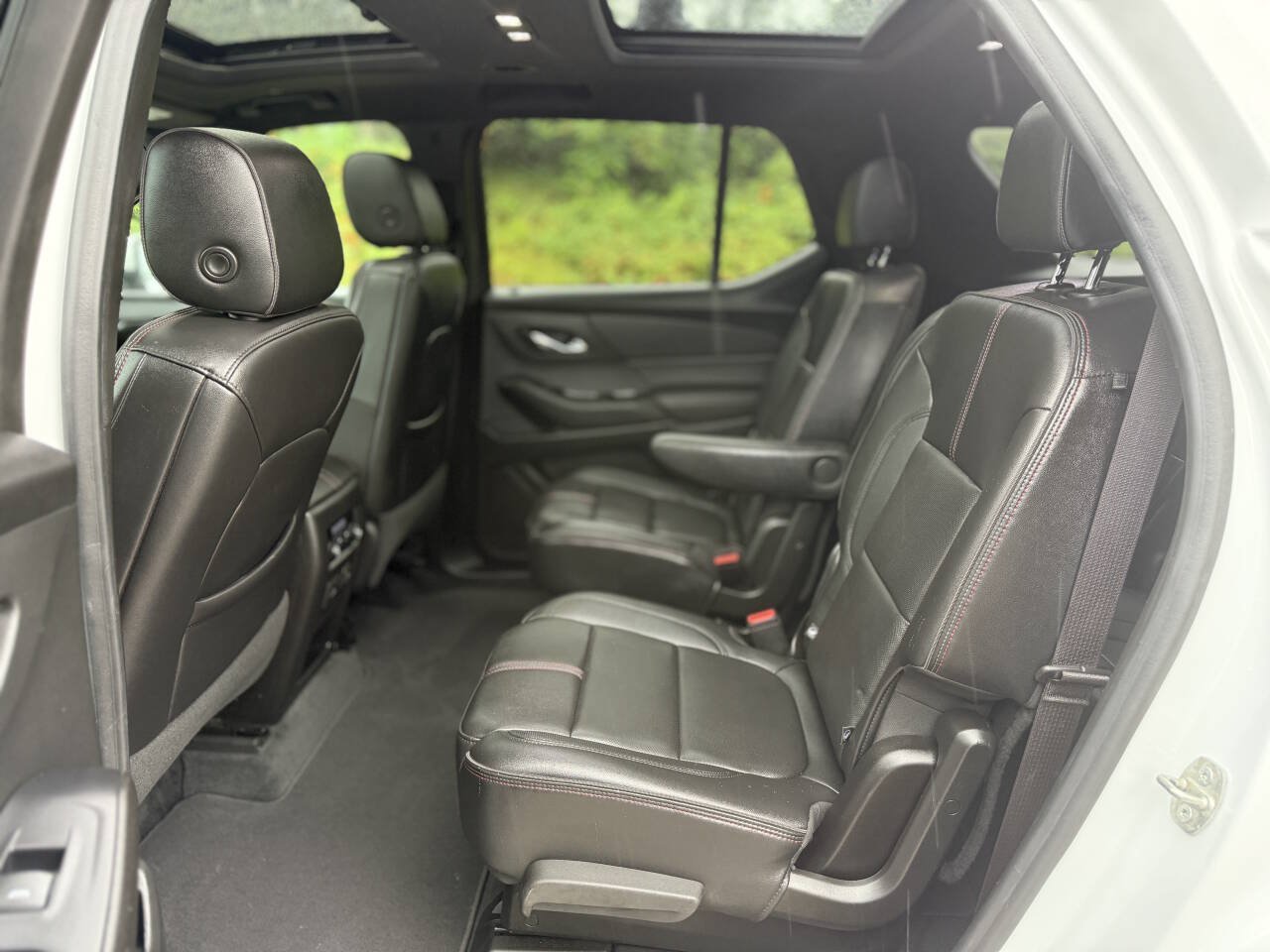 Used 2022 Chevrolet Traverse RS AWD/4WD image 10