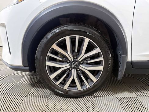 Used 2023 Nissan Kicks SV FWD image 26