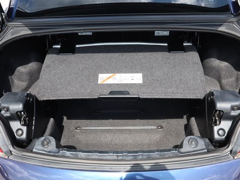 Used 2011 BMW Z4 sDrive35i RWD image 39