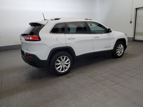 Used 2016 Jeep Cherokee Limited w/ Luxury Group AWD/4WD image 10