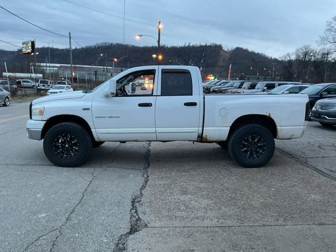 Used 2006 Dodge Ram 1500 Truck SLT w/ Quad Cab Big Horn Value Group image 6
