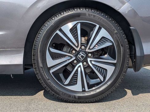 Used 2017 Honda Civic EX-T image 13