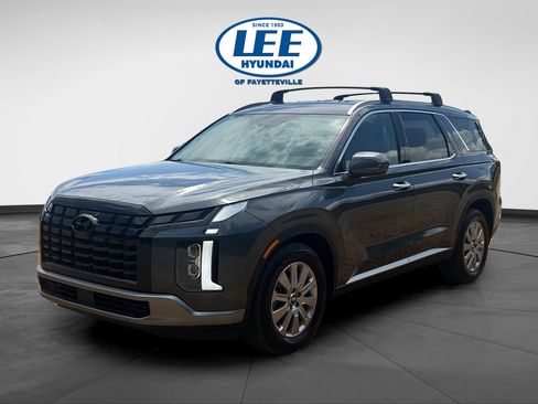 Used 2025 Hyundai Palisade SEL FWD image 7