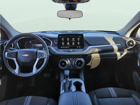 Used 2024 Chevrolet Blazer LT image 10