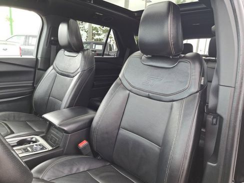 Certified 2023 Ford Explorer ST w/ Equipment Group 401A image 19