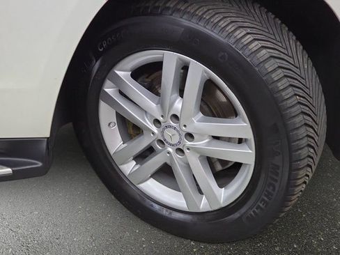 Used 2014 Mercedes-Benz GL 450 4MATIC image 31