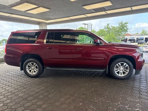 Used 2016 Chevrolet Suburban LT AWD/4WD image 5