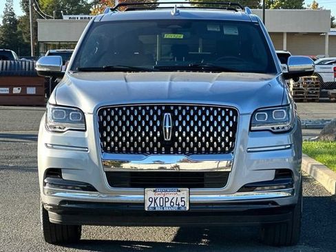 Used 2024 Lincoln Navigator Black Label image 6