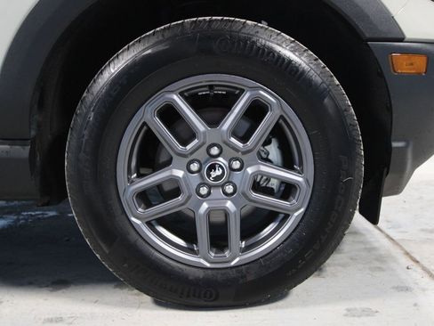 Used 2025 Ford Bronco Sport Big Bend w/ Convenience Package AWD/4WD image 32