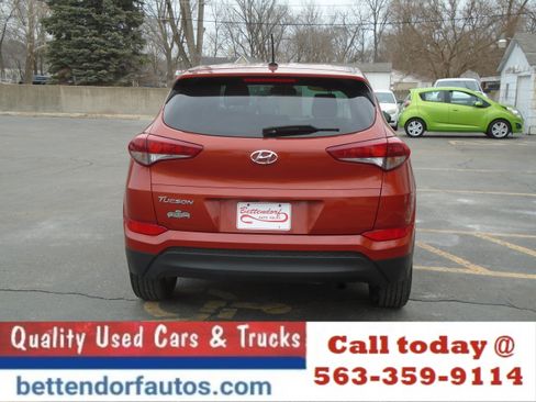Used 2017 Hyundai Tucson SE image 6