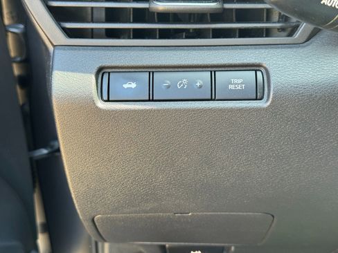 Used 2021 Nissan Altima 2.5 SR AWD/4WD image 16