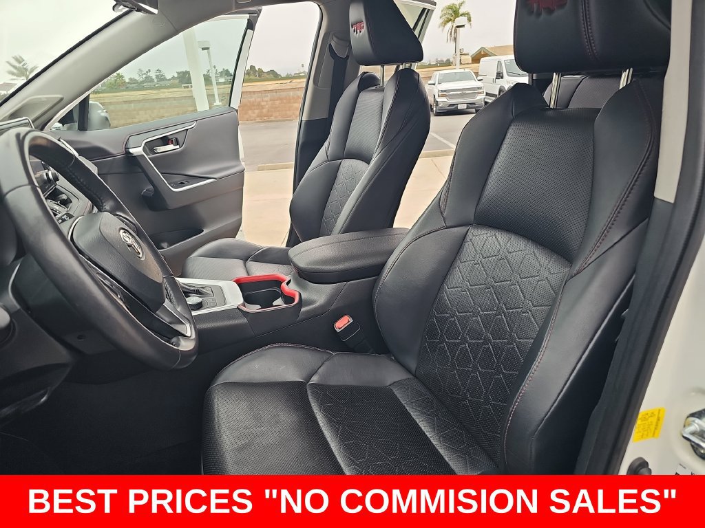 Used 2020 Toyota RAV4 TRD Off-Road AWD/4WD image 15