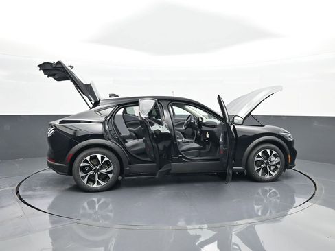 New 2024 Ford Mustang Mach-E Select w/ Comfort Package Lite image 29