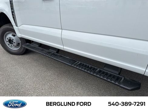 New 2025 Ford F350 XL w/ XL Chrome Package image 9