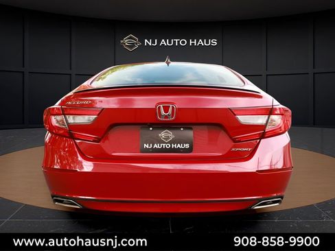 Used 2021 Honda Accord Sport image 10