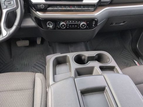 Used 2022 Chevrolet Silverado 1500 LT Trail Boss w/ LPO, Dark Essentials Package AWD/4WD image 23