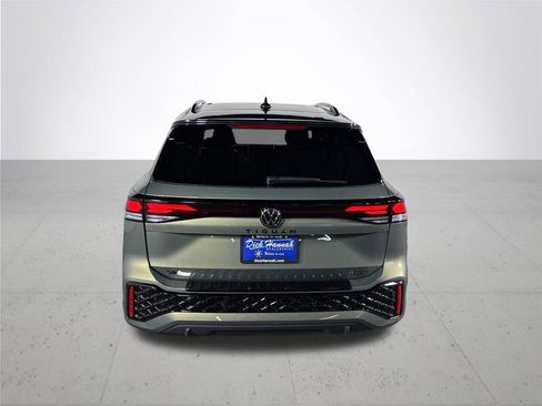 New 2026 Volkswagen Tiguan SE R-Line AWD/4WD image 7