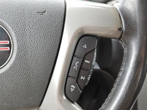 Used 2011 GMC Sierra 1500 SLT w/ All-Terrain Package image 13