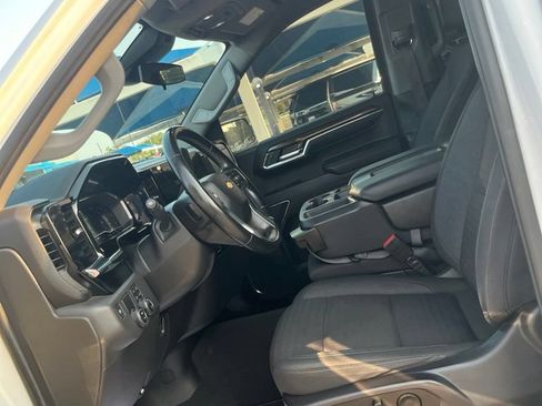 Used 2023 Chevrolet Silverado 1500 LT w/ Convenience Package II RWD image 15